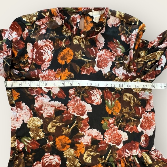 H&M Floral Ruffle Peplum Blouse | Size 6 | Fall Floral Top - Picture 9 of 11